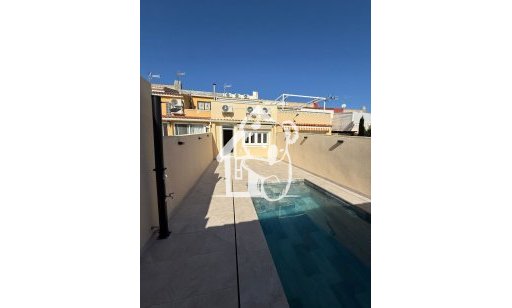 Adosado - Alquiler - Torrevieja - Los Balcones - Los Altos del Edén