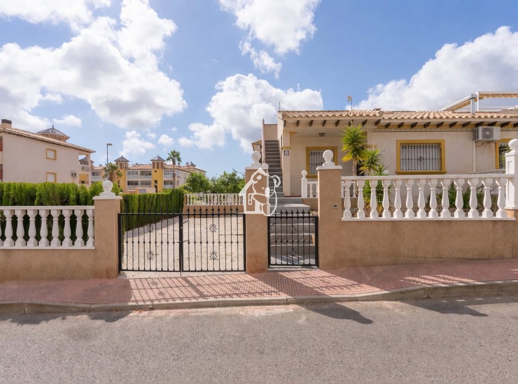 Alquiler - Adosado - Orihuela Costa - Villamartín