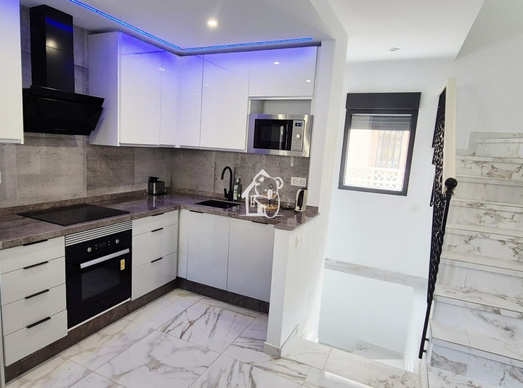 Alquiler - Adosado - Torrevieja