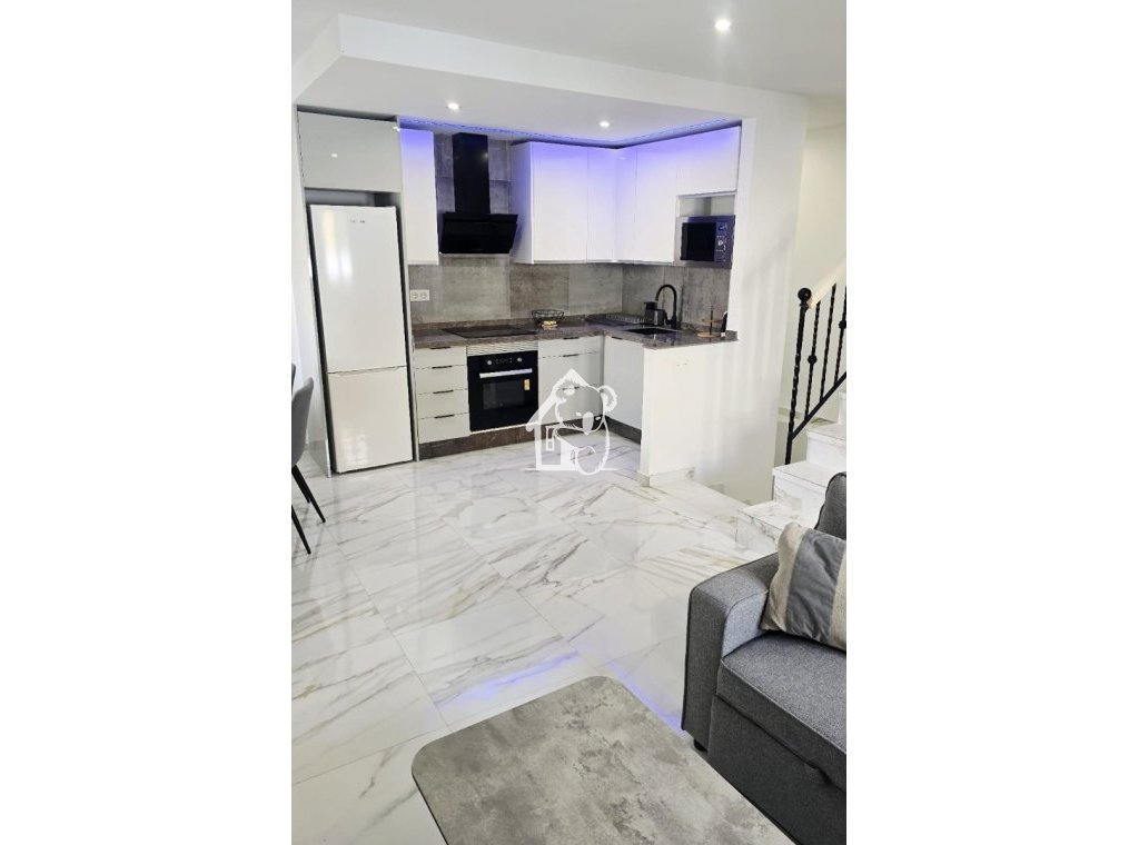 Alquiler - Adosado - Torrevieja