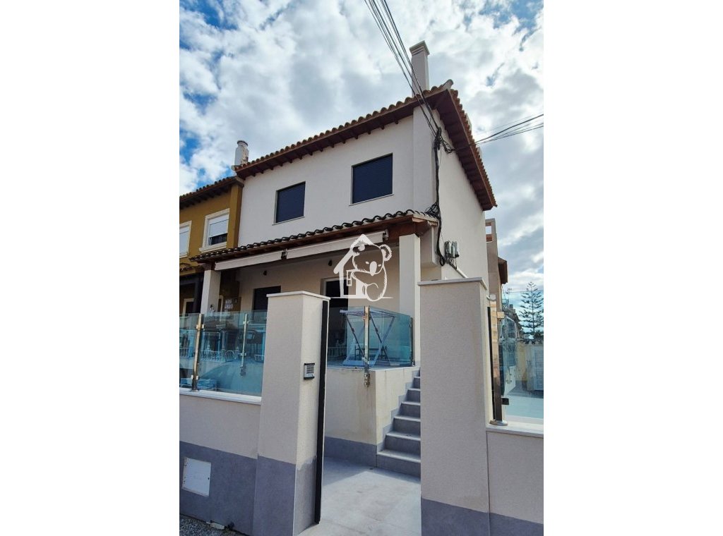 Alquiler - Adosado - Torrevieja