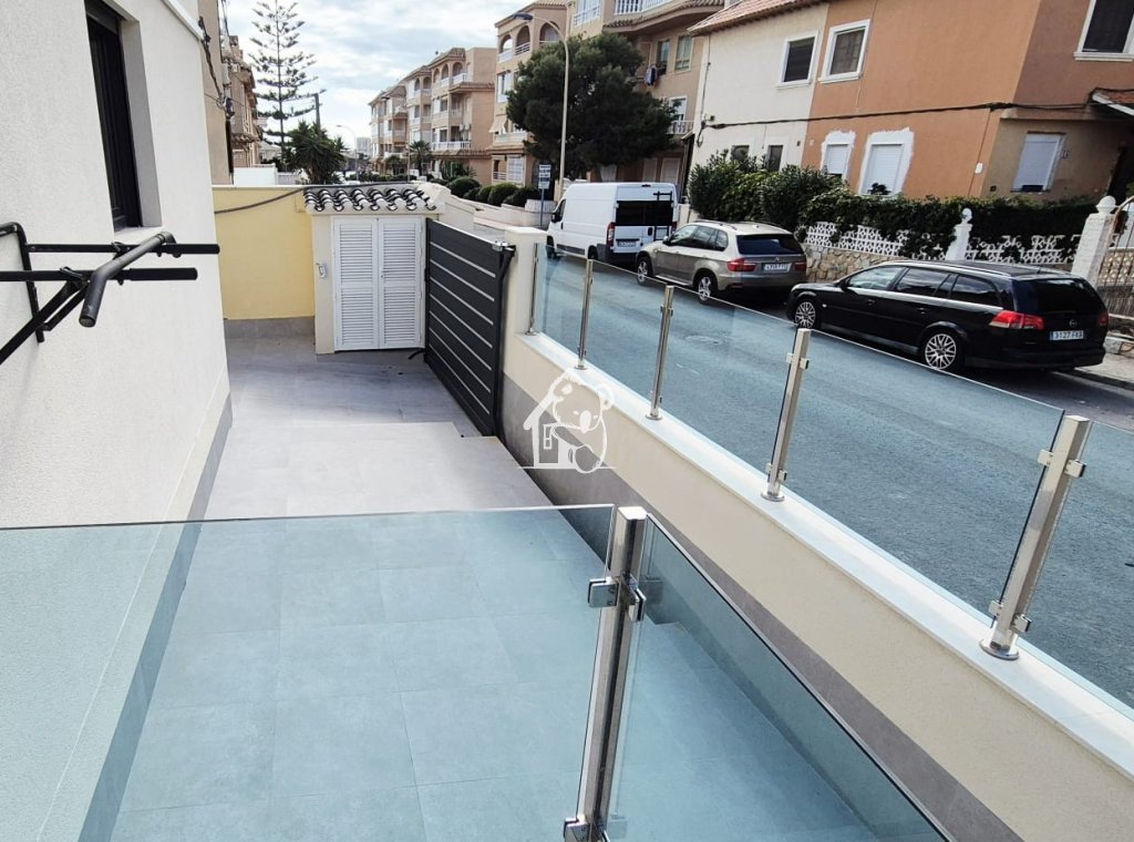 Alquiler - Adosado - Torrevieja