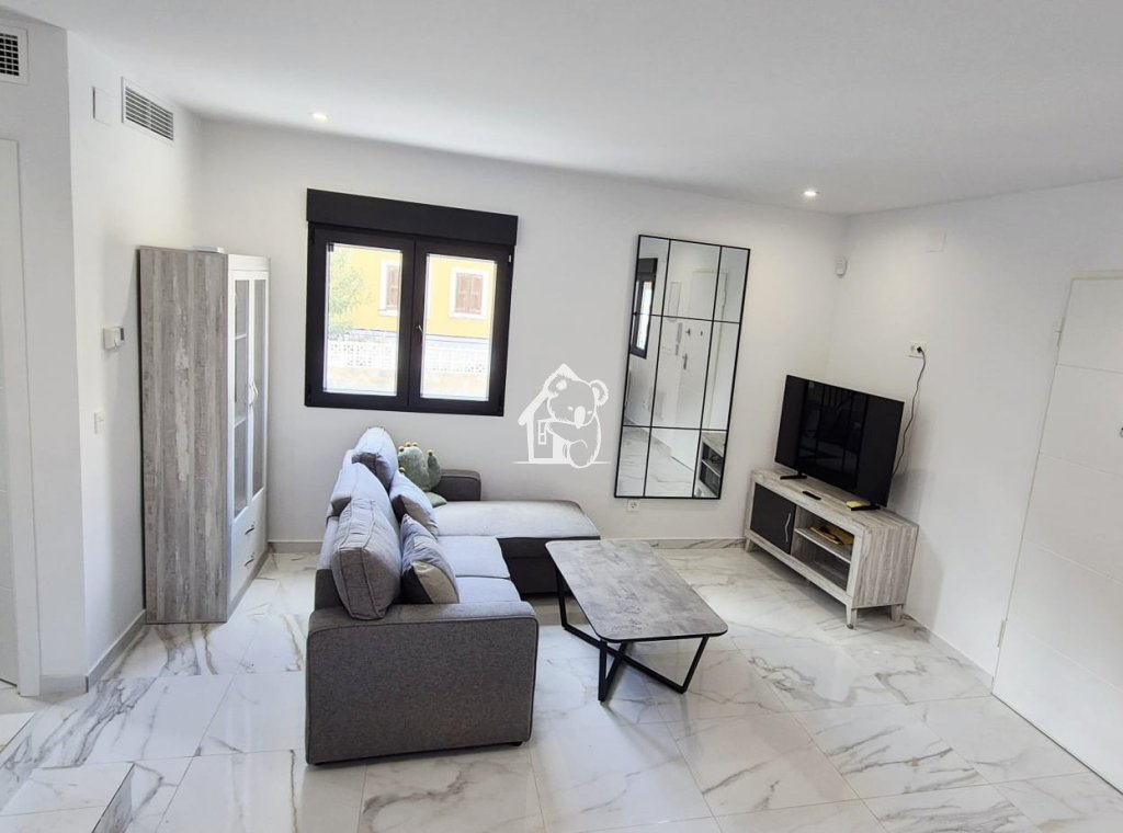 Alquiler - Adosado - Torrevieja