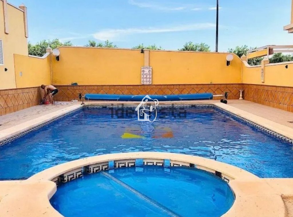 Alquiler - Apartamento / piso - Algorfa