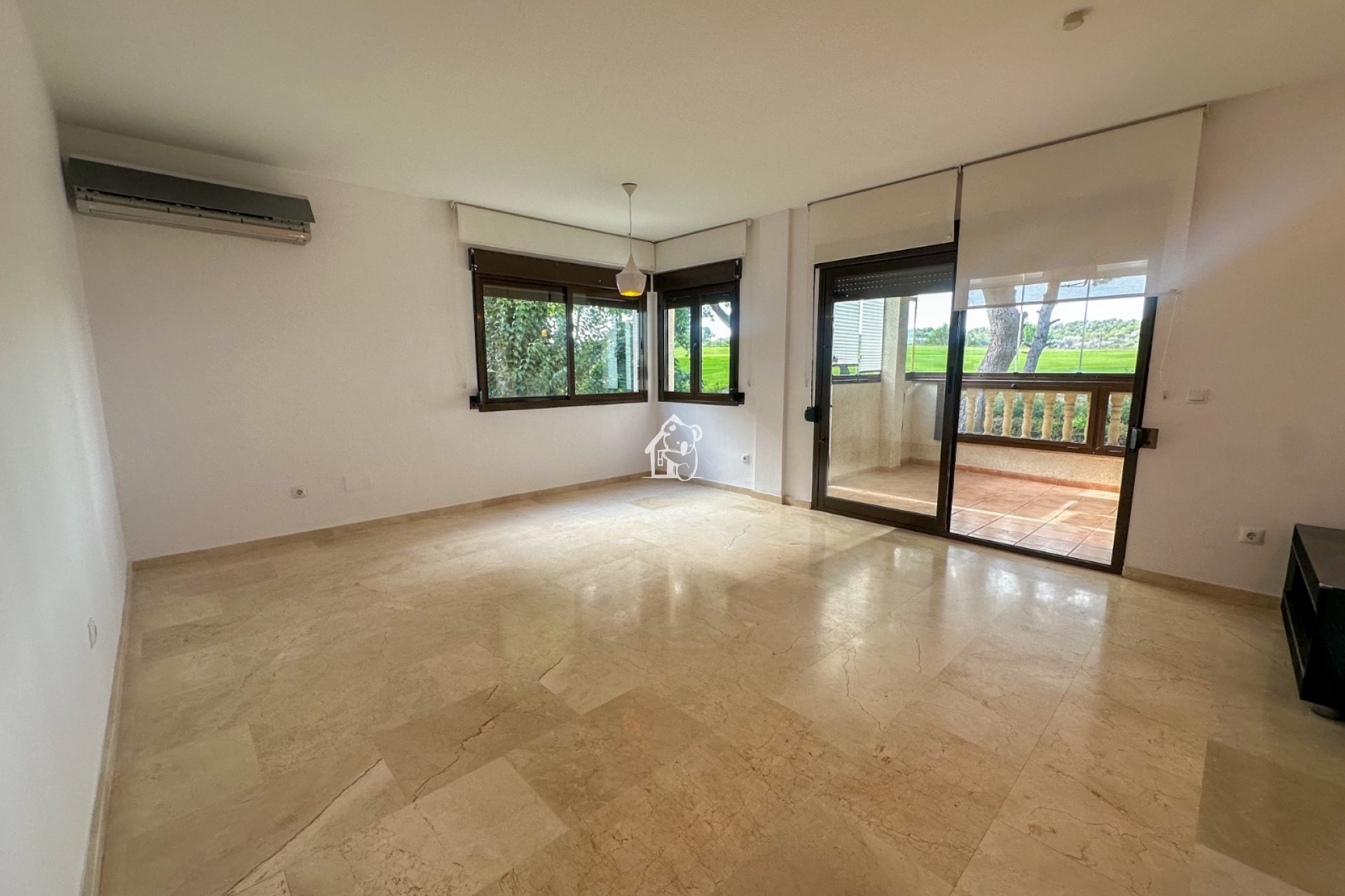 Alquiler - Apartamento / piso - Alicante - Campoamor