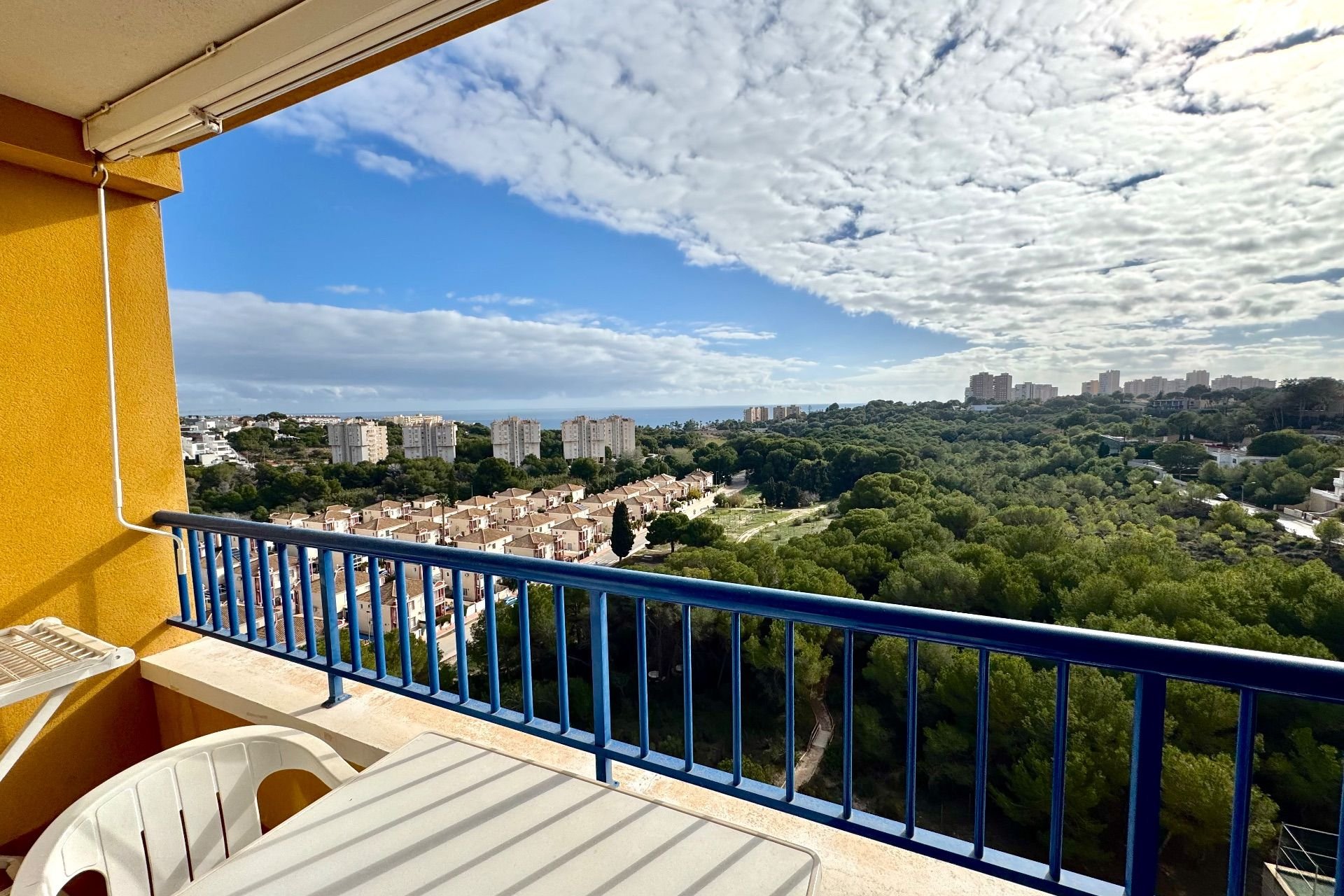 Alquiler - Apartamento / piso - Dehesa de Campoamor