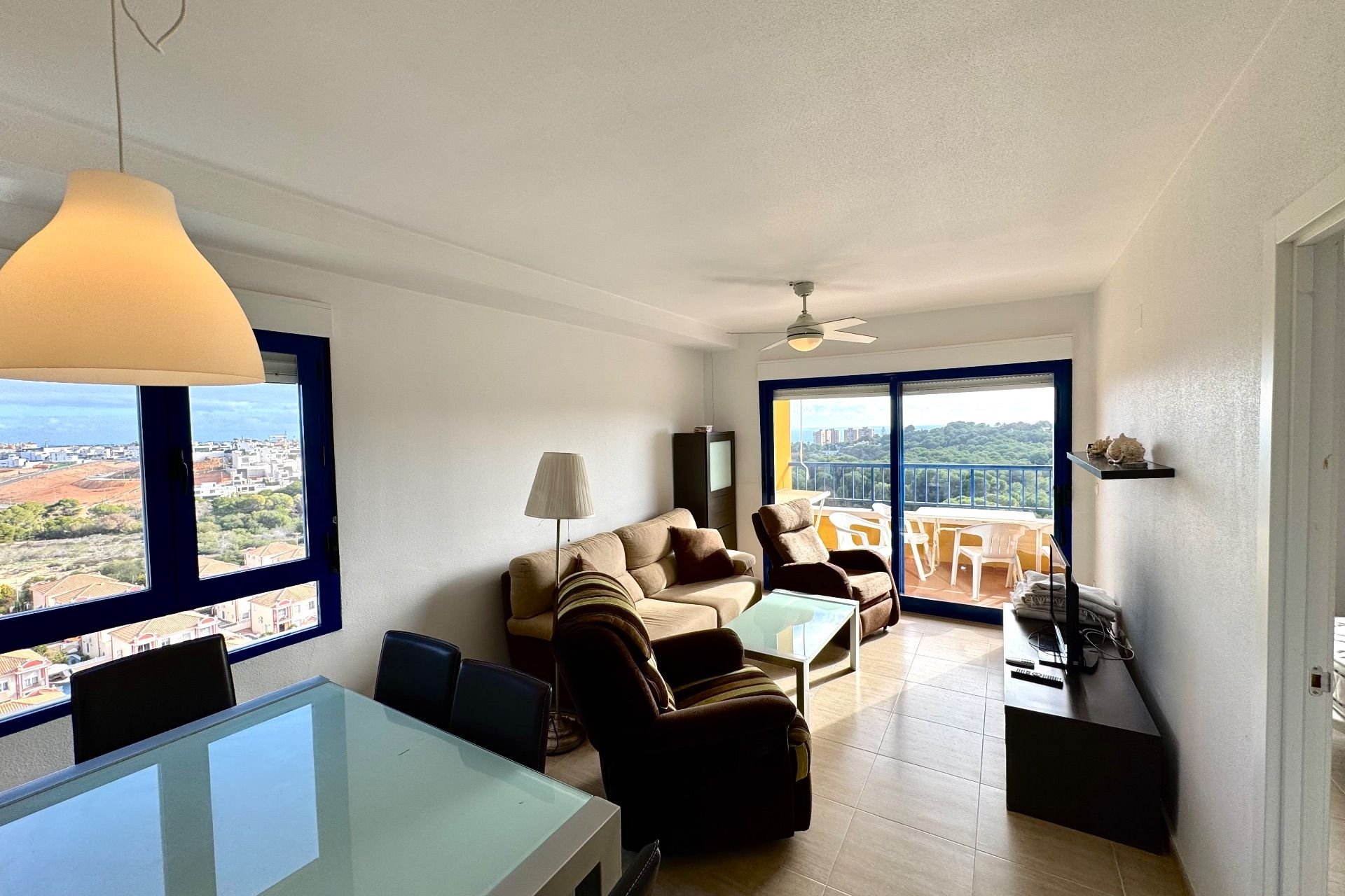 Alquiler - Apartamento / piso - Dehesa de Campoamor