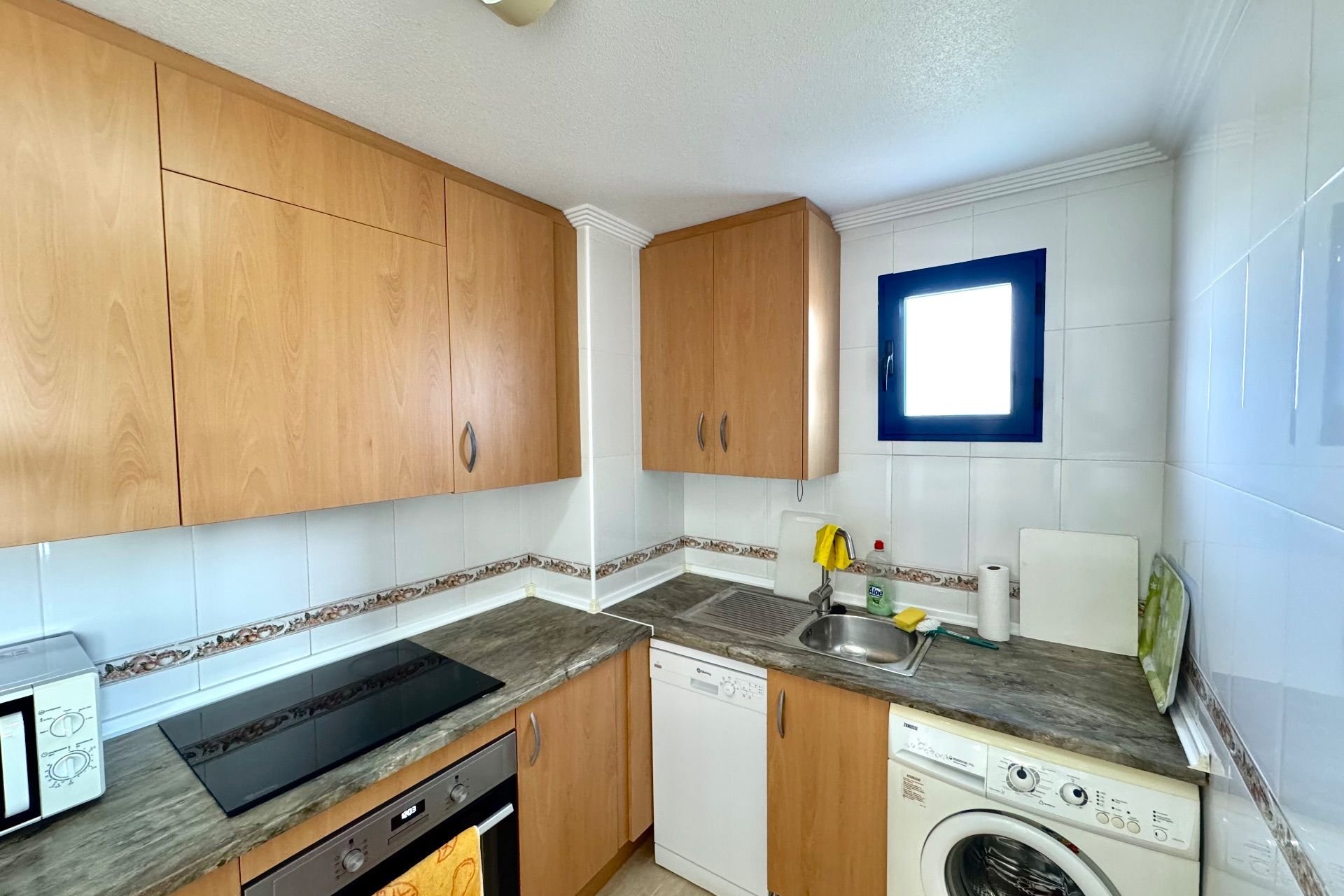 Alquiler - Apartamento / piso - Dehesa de Campoamor