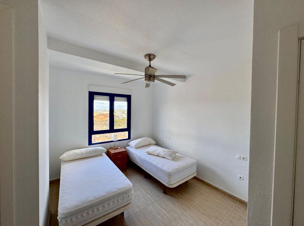 Alquiler - Apartamento / piso - Dehesa de Campoamor