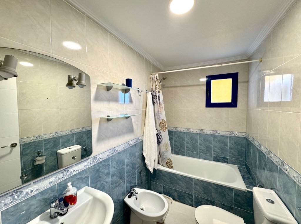 Alquiler - Apartamento / piso - Dehesa de Campoamor