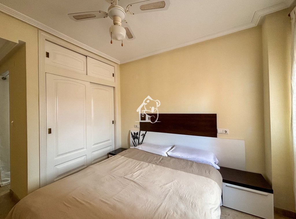 Alquiler - Apartamento / piso - Dehesa de Campoamor