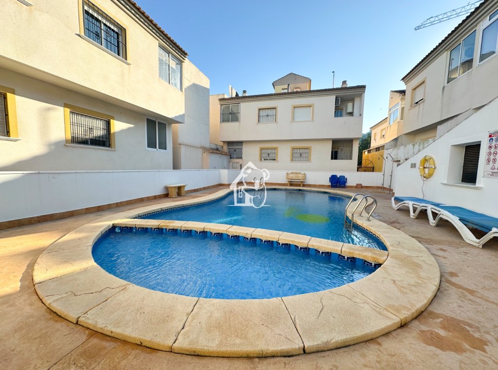Alquiler - Apartamento / piso - Formentera del Segura