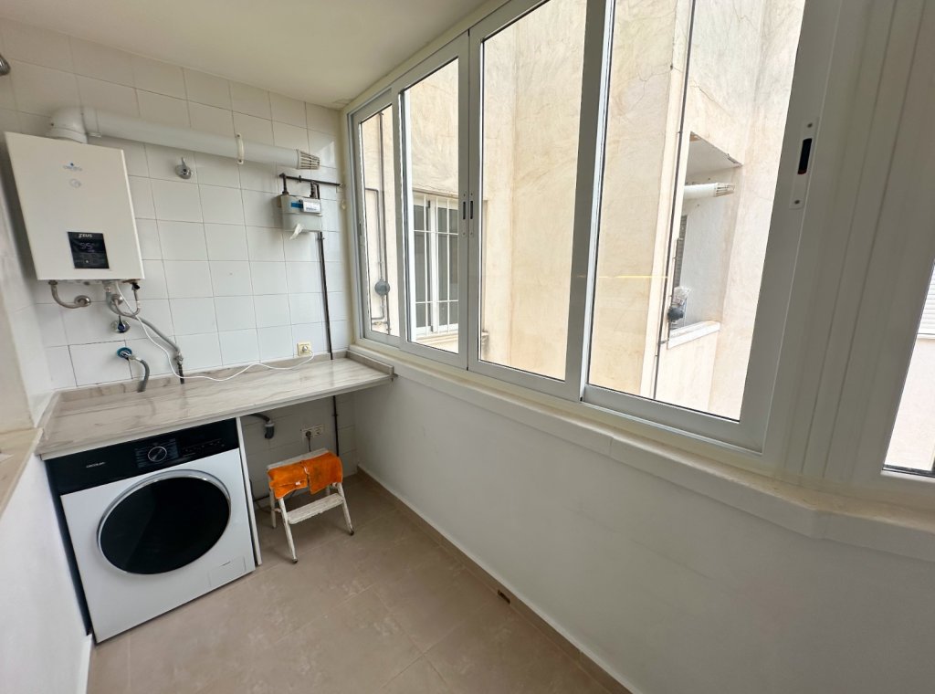 Alquiler - Apartamento / piso - Fortuna