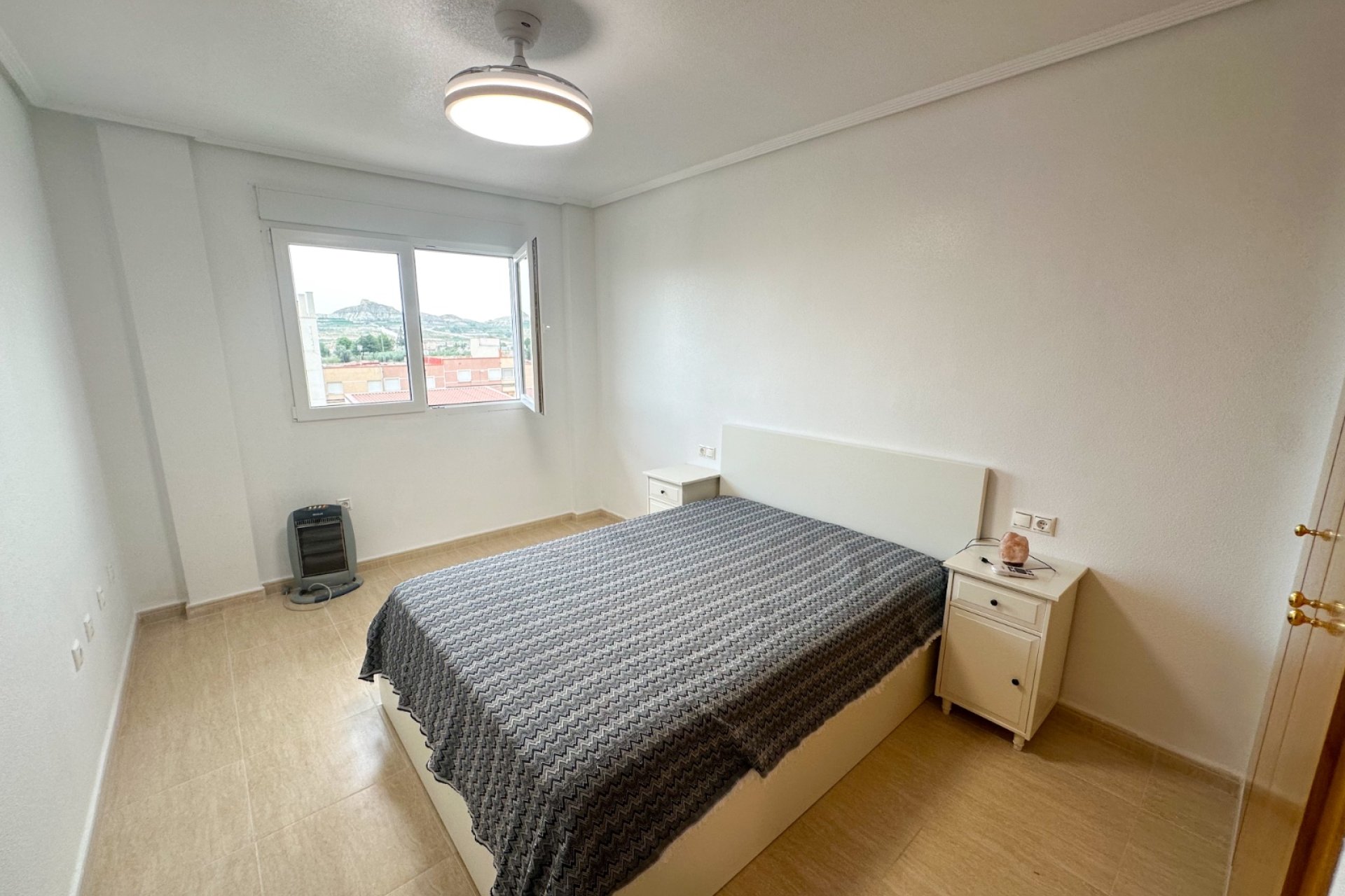 Alquiler - Apartamento / piso - Fortuna