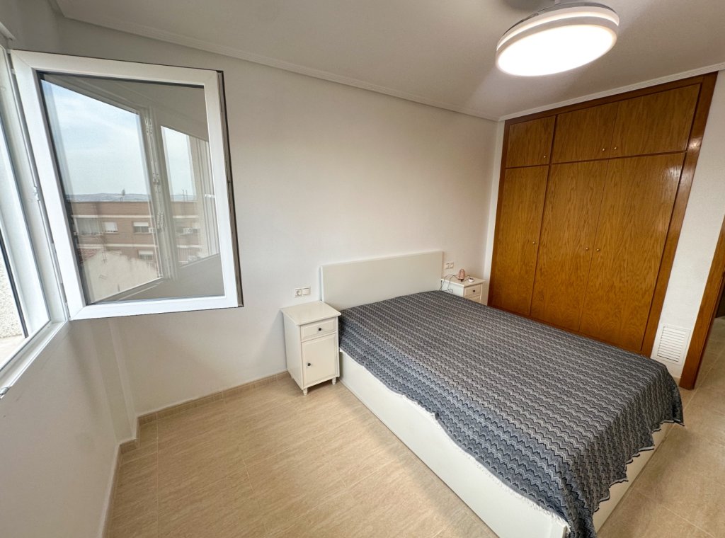 Alquiler - Apartamento / piso - Fortuna