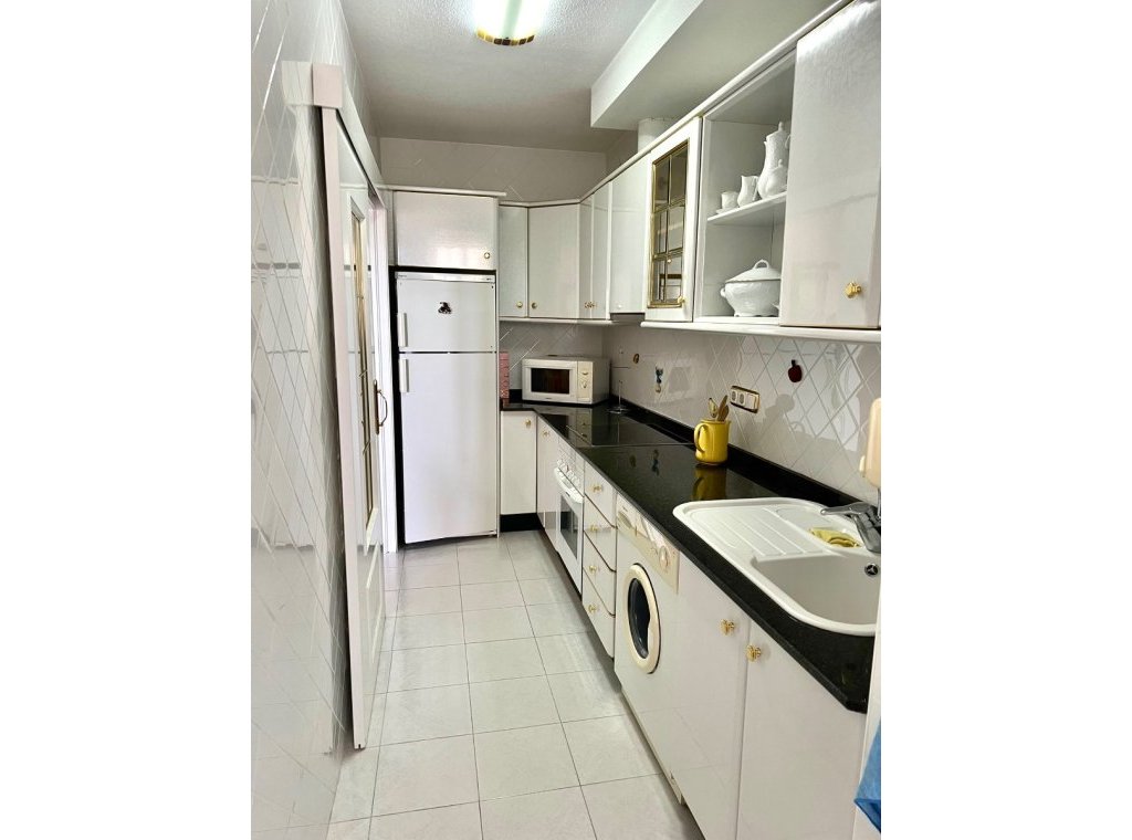 Alquiler - Apartamento / piso - Guardamar del Segura - Urbanizaciones