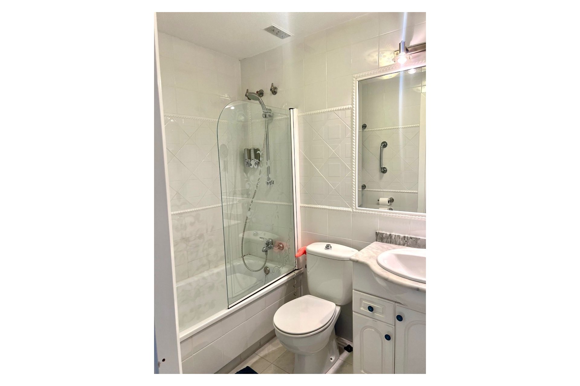 Alquiler - Apartamento / piso - Guardamar del Segura - Urbanizaciones