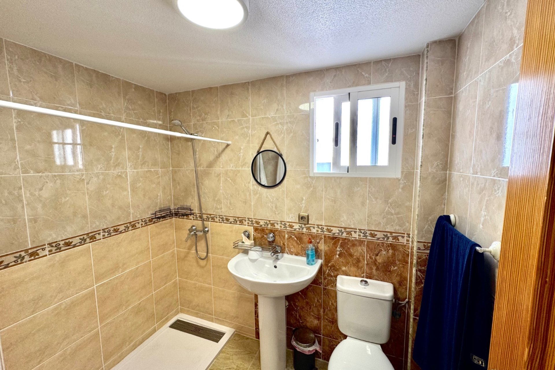 Alquiler - Apartamento / piso - Los Montesinos