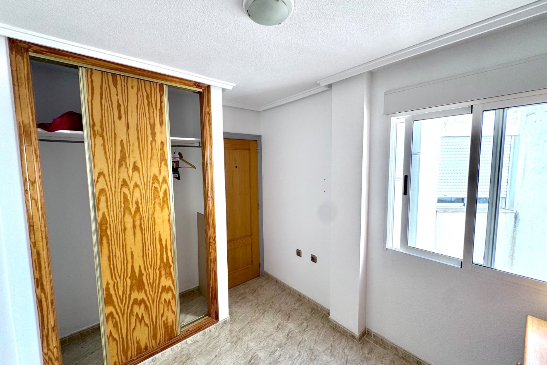 Alquiler - Apartamento / piso - Los Montesinos