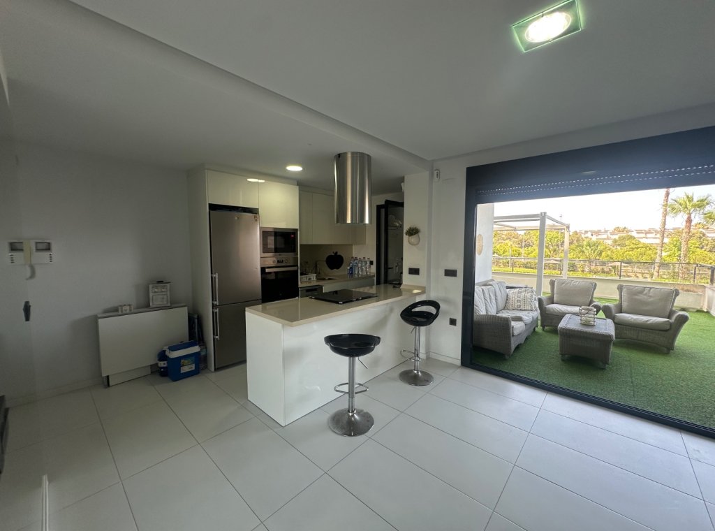 Alquiler - Apartamento / piso - Mil Palmeras