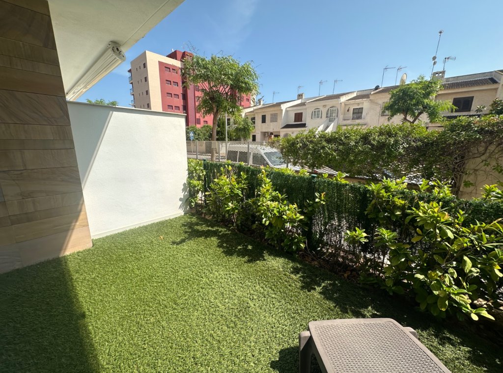 Alquiler - Apartamento / piso - Mil Palmeras