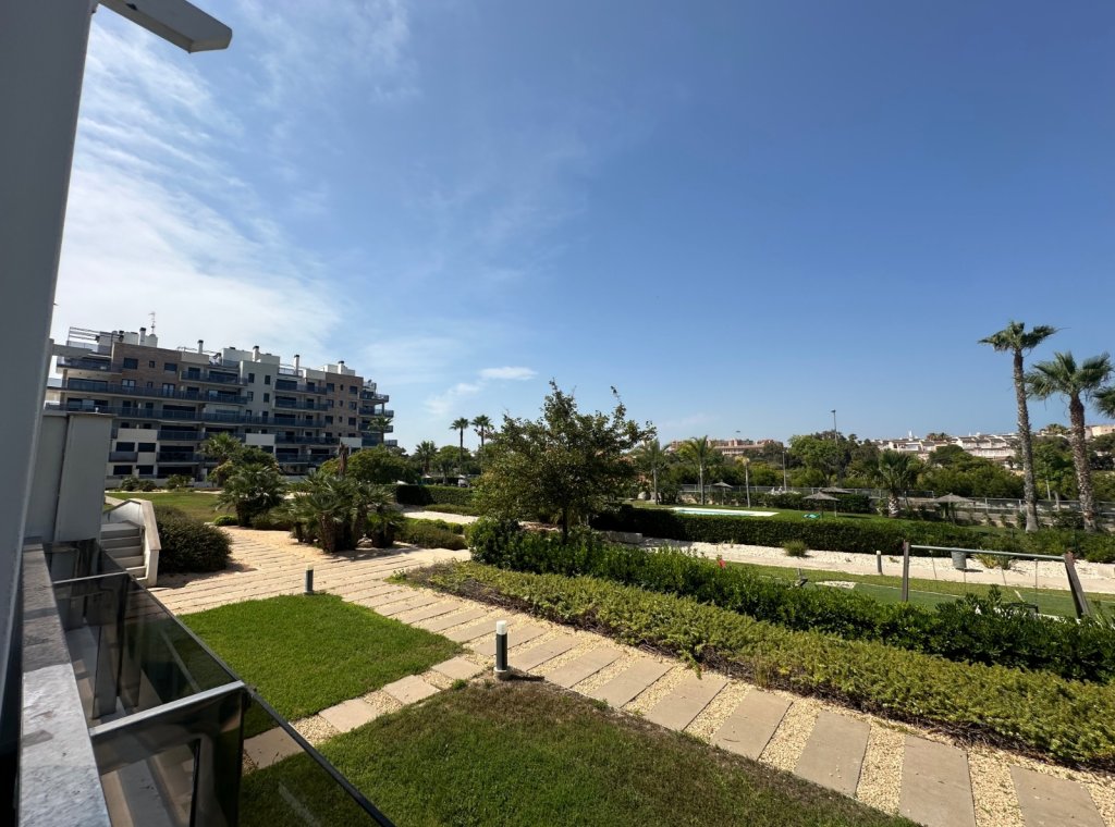 Alquiler - Apartamento / piso - Mil Palmeras