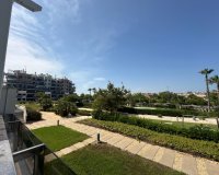 Alquiler - Apartamento / piso - Mil Palmeras