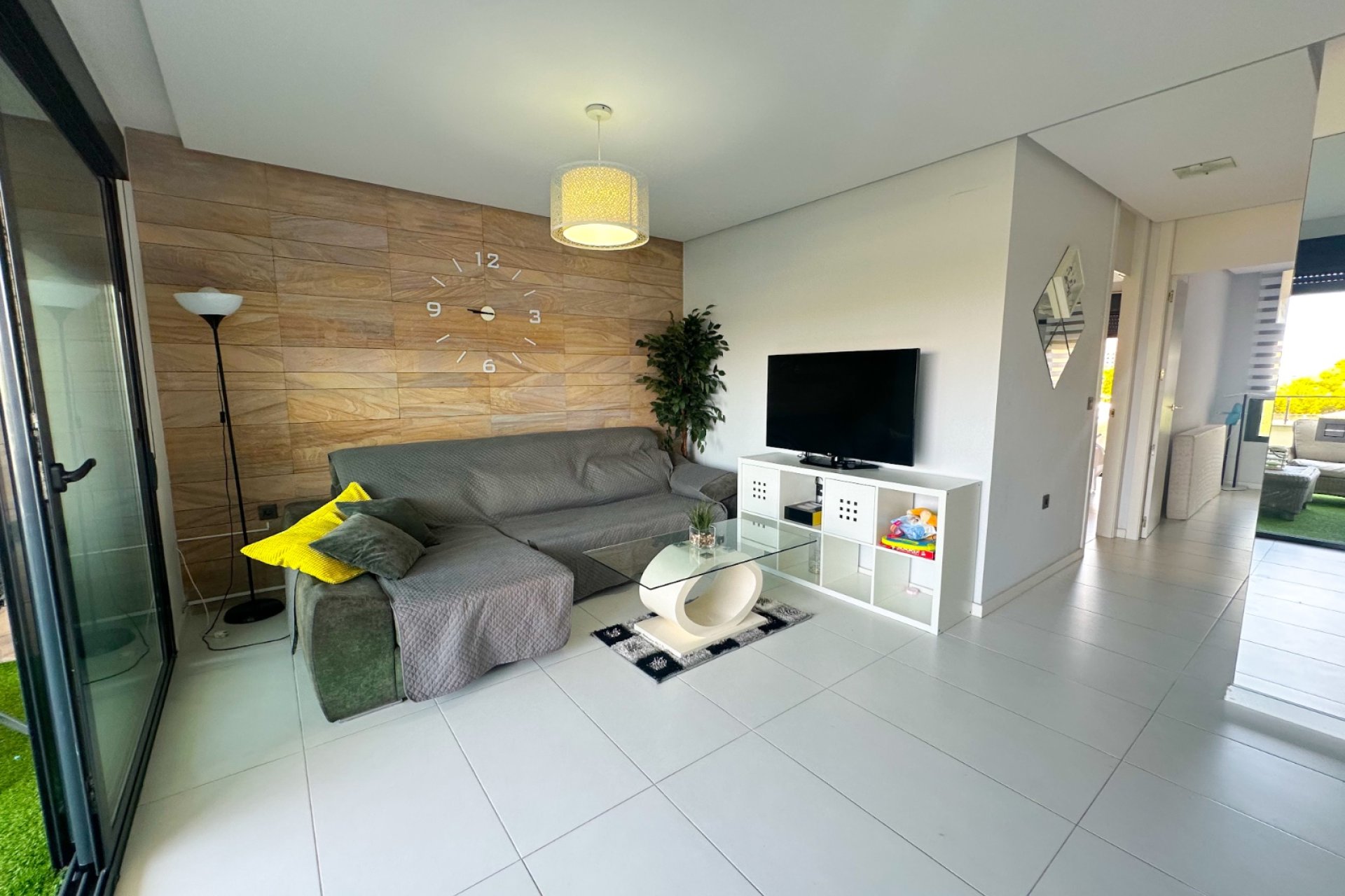 Alquiler - Apartamento / piso - Mil Palmeras