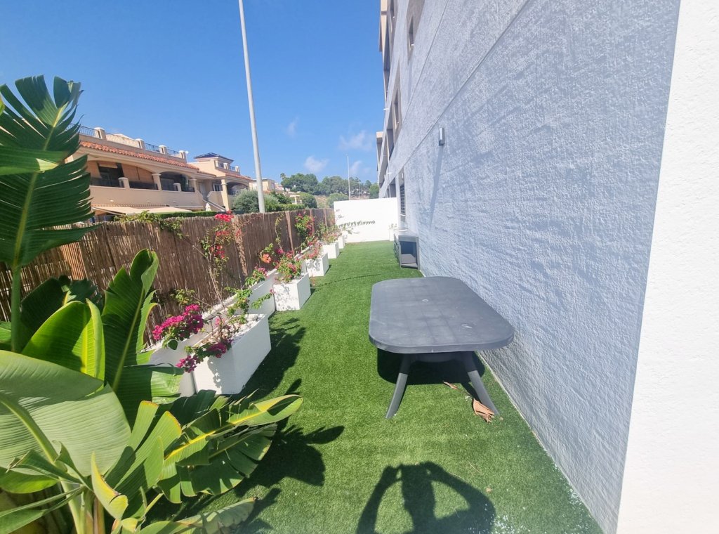 Alquiler - Apartamento / piso - Mil Palmeras
