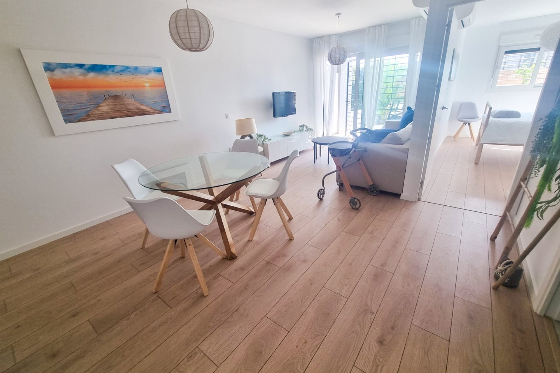 Alquiler - Apartamento / piso - Mil Palmeras