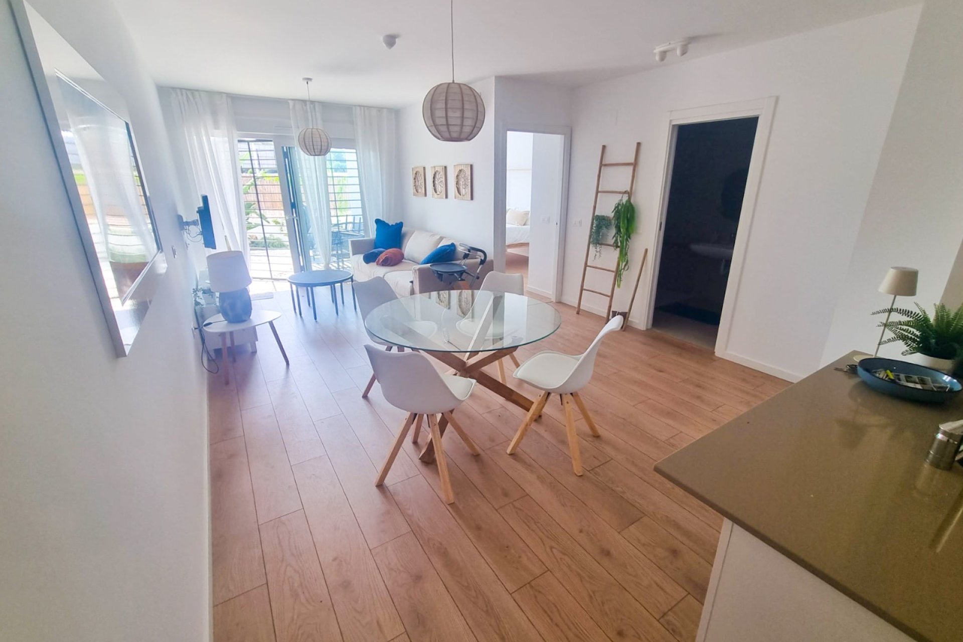 Alquiler - Apartamento / piso - Mil Palmeras