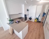Alquiler - Apartamento / piso - Mil Palmeras