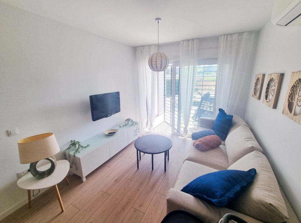 Alquiler - Apartamento / piso - Mil Palmeras