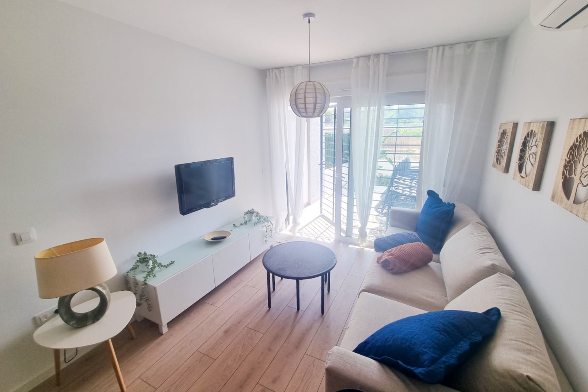 Alquiler - Apartamento / piso - Mil Palmeras