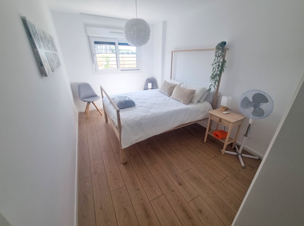 Alquiler - Apartamento / piso - Mil Palmeras