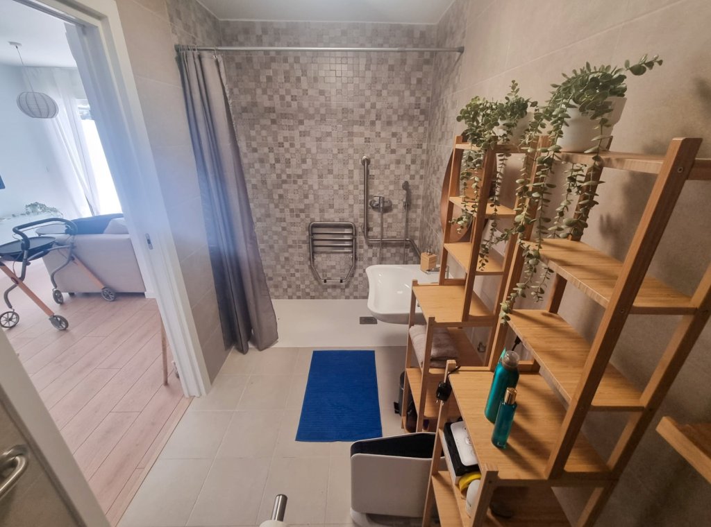 Alquiler - Apartamento / piso - Mil Palmeras