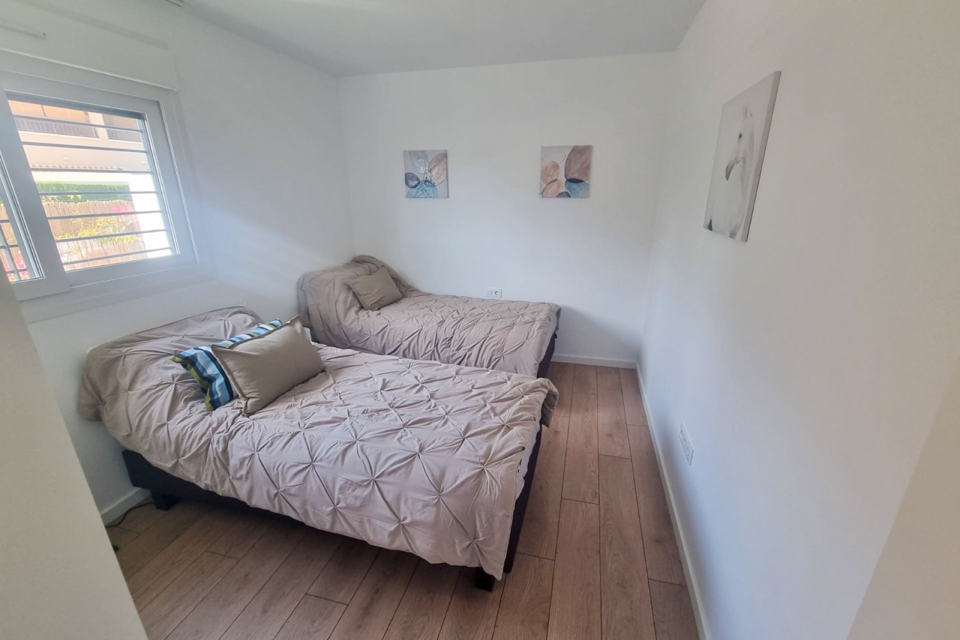 Alquiler - Apartamento / piso - Mil Palmeras