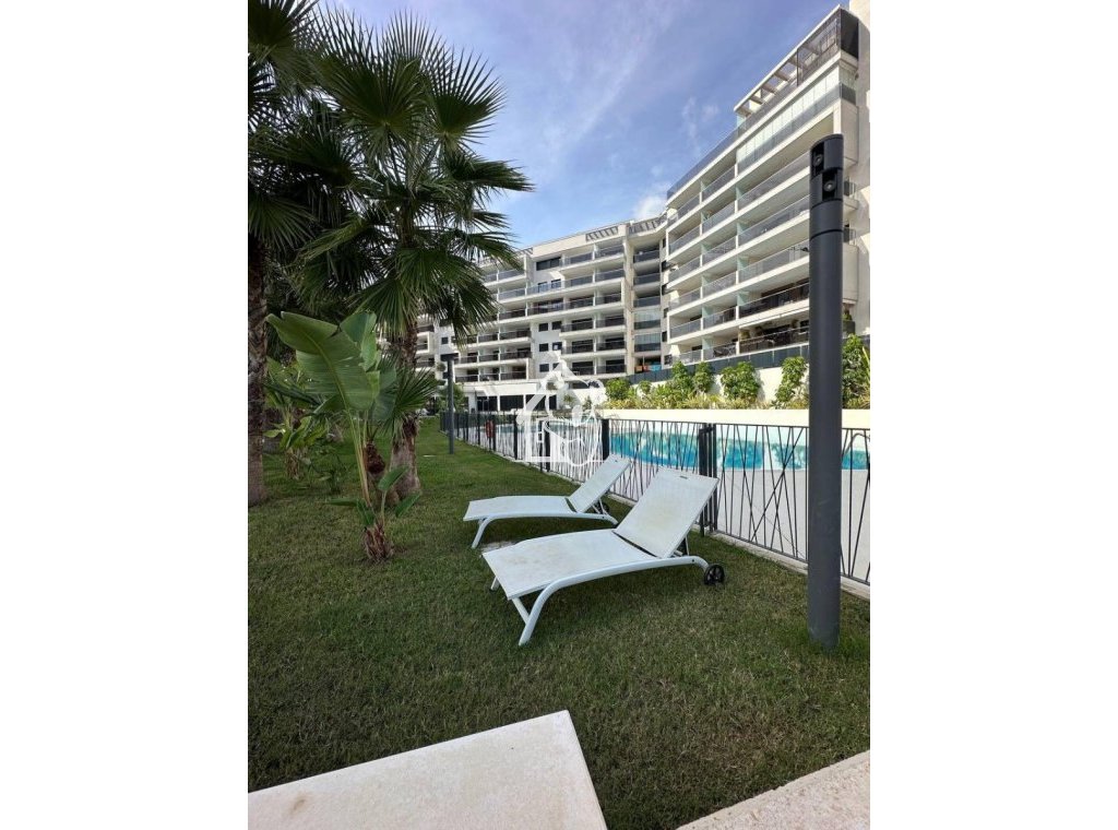 Alquiler - Apartamento / piso - Orihuela Costa - Dehesa de campoamor