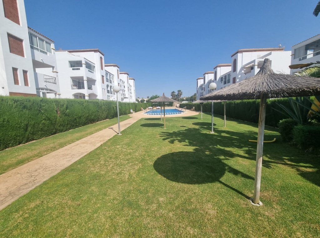 Alquiler - Apartamento / piso - Orihuela Costa - Punta Prima