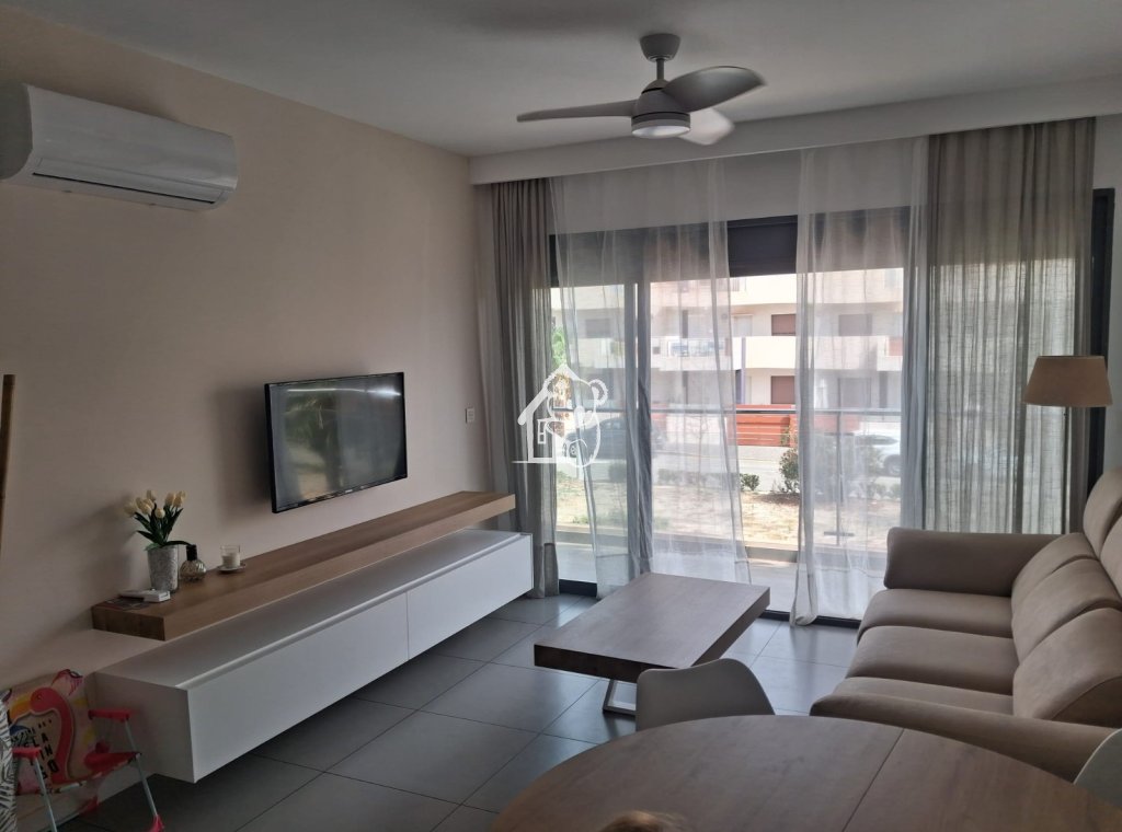 Alquiler - Apartamento / piso - Pilar de la Horadada