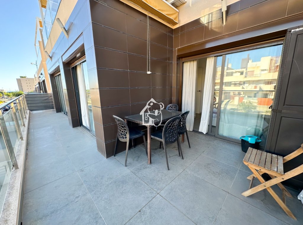 Alquiler - Apartamento / piso - Pilar de la Horadada