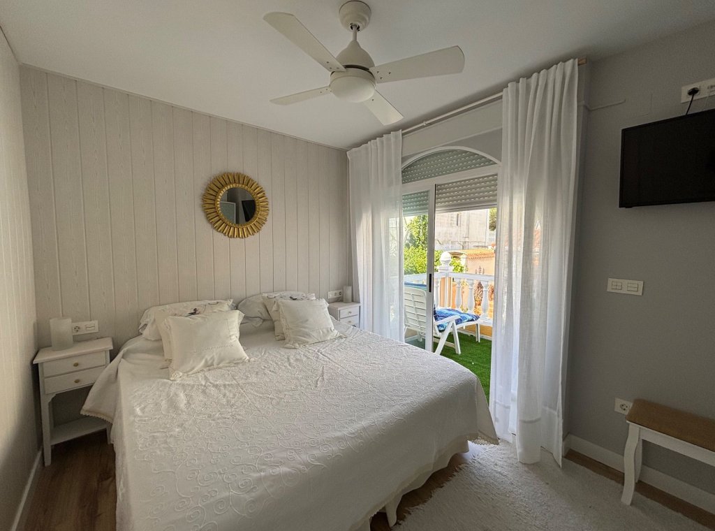 Alquiler - Apartamento / piso - Pilar de la Horadada