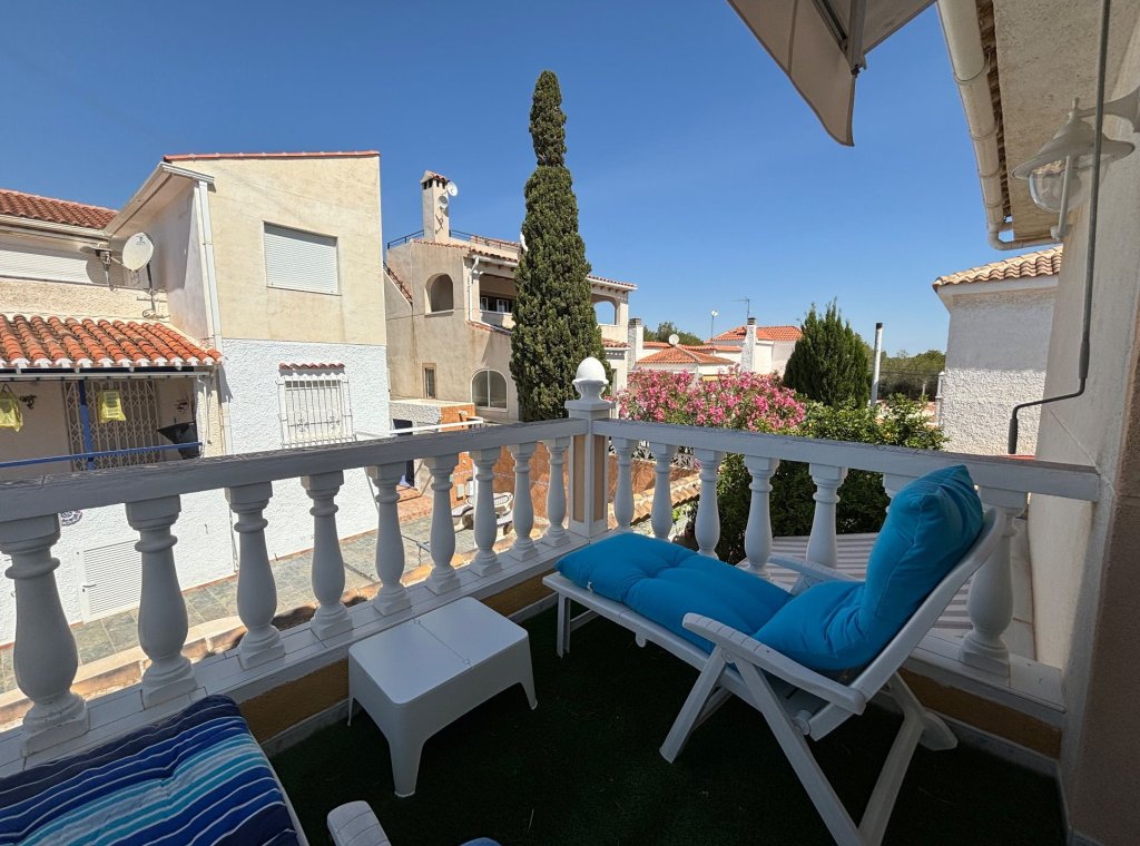 Alquiler - Apartamento / piso - Pilar de la Horadada