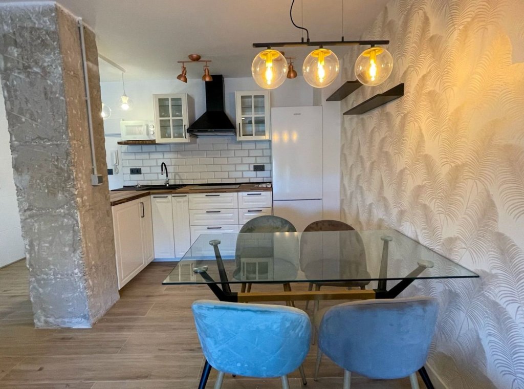 Alquiler - Apartamento / piso - Punta Prima