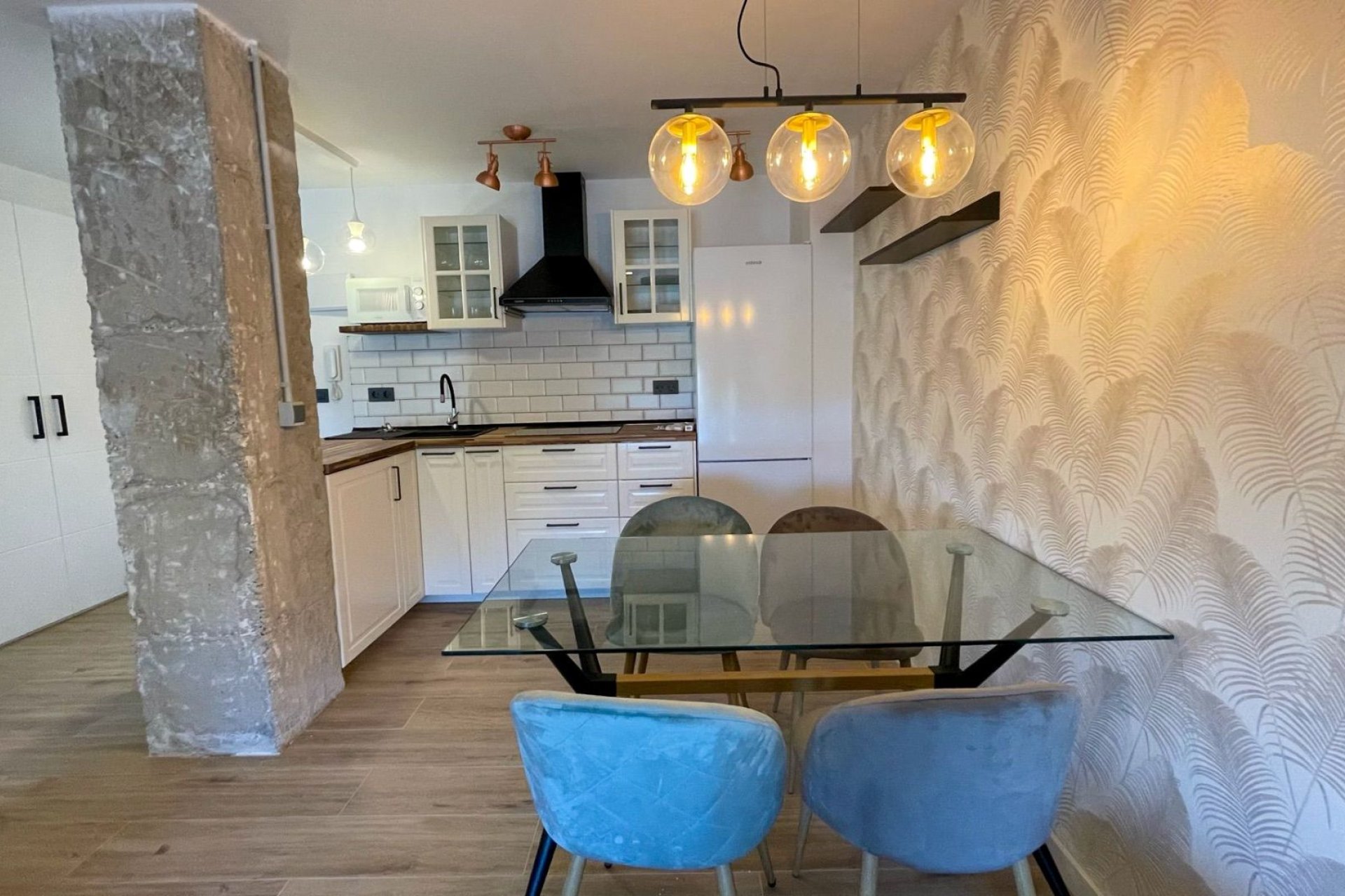 Alquiler - Apartamento / piso - Punta Prima