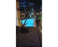 Alquiler - Apartamento / piso - Punta Prima