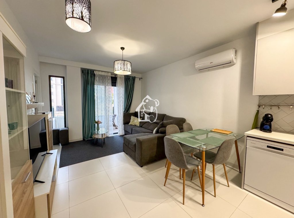 Alquiler - Apartamento / piso - San Miguel de Salinas