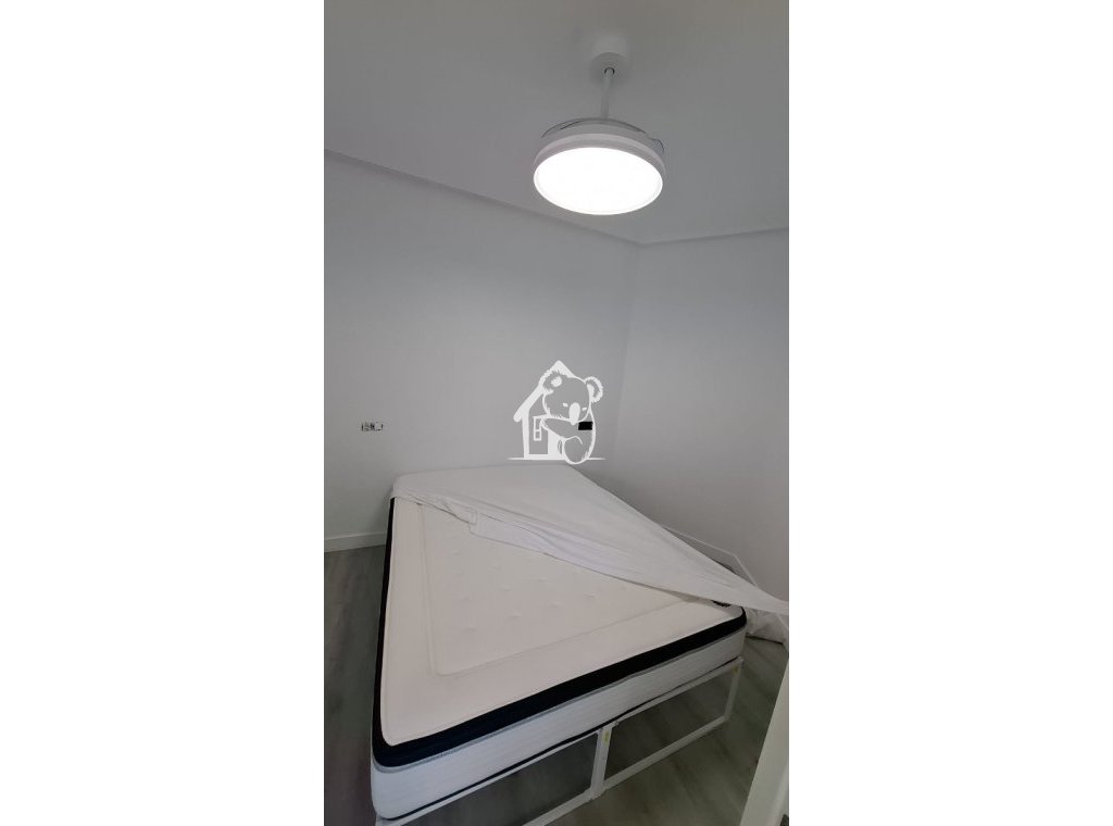 Alquiler - Apartamento / piso - San Miguel de Salinas