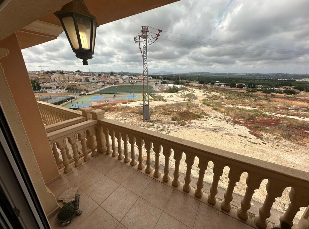 Alquiler - Apartamento / piso - San Miguel de Salinas
