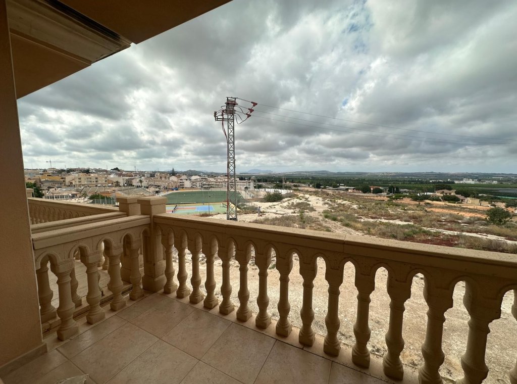 Alquiler - Apartamento / piso - San Miguel de Salinas